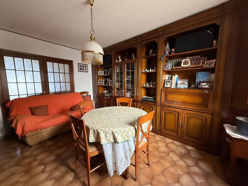 Foto fca2fae4-c9ae-499f-91de-ea2fe7261665. Dúplex en carrer de joaquim viola lafuerza 31 amplio dúplex de 5 habitaciones con terraza y plaza de parking incluida en Seu d´Urgell (La)