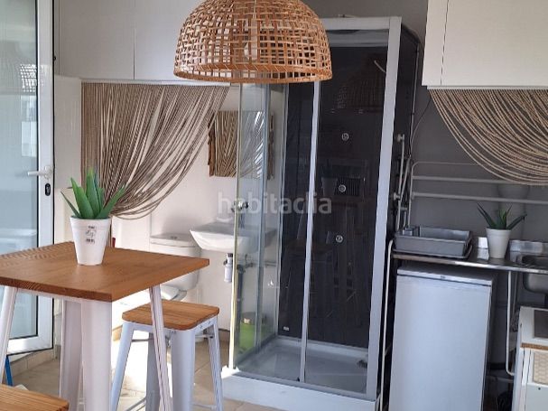 Foto bc239e93-8dc5-477e-8b34-99680ed36ad1. Casa a carrer miranda 1 a Carboneres - La Farella Llançà