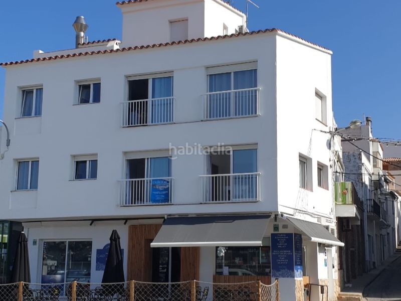Foto c56f748f-55d0-40f8-be37-33e8d7b1c66d. Casa a carrer miranda 1 a Carboneres - La Farella Llançà