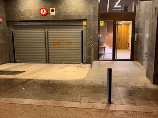 Miete Motorradparkplatz in Nadal 2-4. Buen acceso y buena comunicación