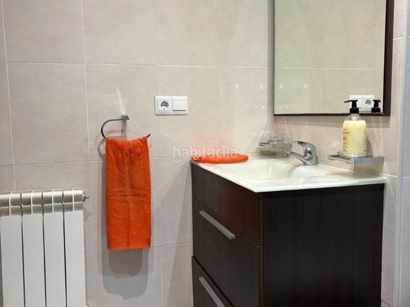 Foto 368424e3-5649-4966-aa36-e316f29a342a. Pis a calle laguna 21 a Cistérniga