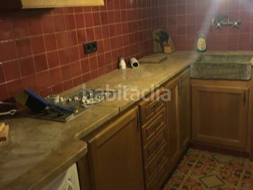 Foto fb092966-62a4-4b85-9df2-378ad9ebfdae. Casa en plaza españa 1 casa unifamiliar de varios pisos reformada para entrar a vivir en Valderrobres