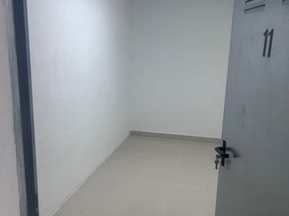 Rent Business premise in Calle alcalde rafael higon  1. Alquiler de trasteros en chiva