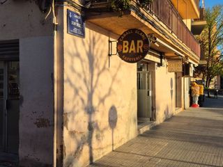 Traspàs Local Comercial a Dom bosco 219. Oportunidad traspaso bar caballo blanco, licencia c1.