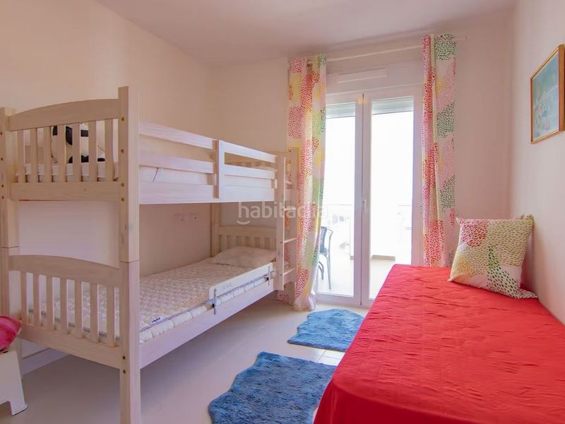 Foto 0acb36e4-62c7-42f0-8d4e-2a6a8f506a85. Rent chalet in c. tizona 4 in Almayate Bajo