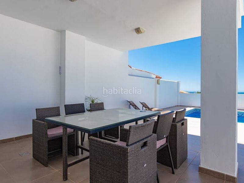 Foto 31ccd887-8b52-49c3-b0c3-211f807df432. Rent chalet in c. tizona 4 in Almayate Bajo