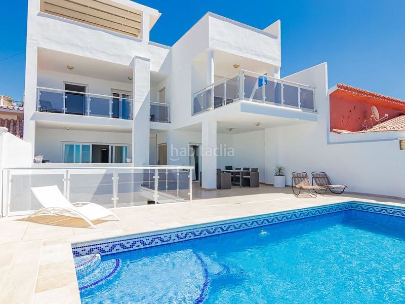 Foto 4c5651ce-49b7-4e01-aa8c-e340a5d4abc8. Rent chalet in c. tizona 4 in Almayate Bajo