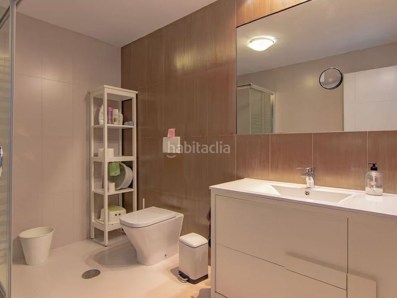 Foto 92986434-301a-4d2e-bfd9-e45426f70bc1. Rent chalet in c. tizona 4 in Almayate Bajo
