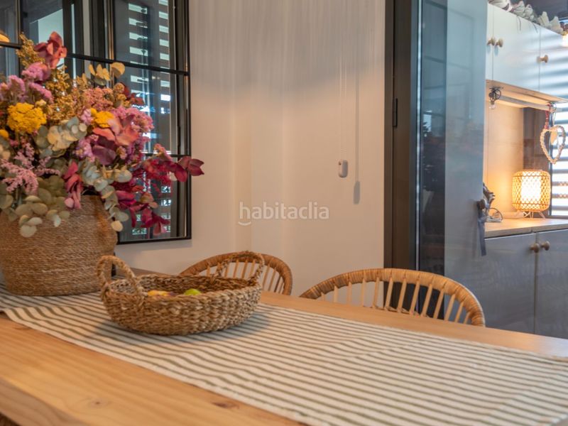 Foto 3d5f3de4-942f-4c36-8da9-ff134f53287e. Semi detached house in josep renom 99 in Centre Sabadell