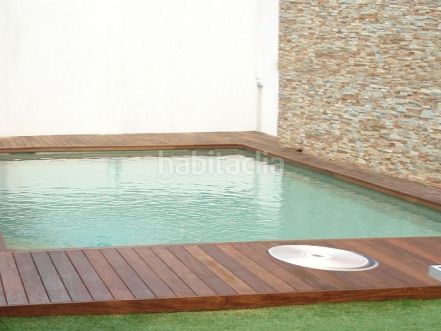 Foto 591b3c32-c9c1-4923-a018-719b7037041b. Semi detached house in josep renom 99 in Centre Sabadell