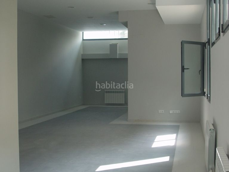Foto 614565d4-7b86-4321-b9bd-9ff2ae1fffd6. Semi detached house in josep renom 99 in Centre Sabadell