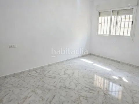 Foto 6806873f-7116-4664-b960-753db3ccba79. Piso en arzobispo guerrero 19 piso reformado · entrada inmediata · sin comision inmobiliaria · sin obras · piso reformado · sin sorpresas en Granada