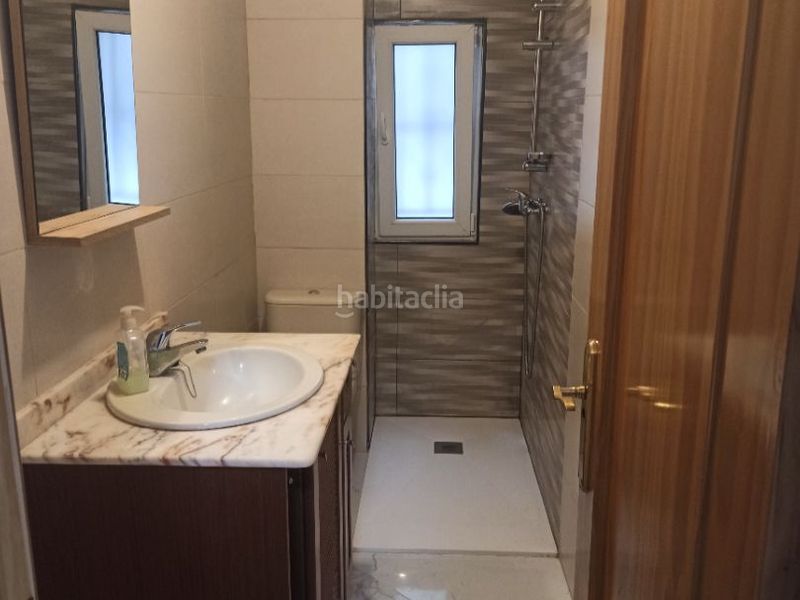 Foto 7a1224da-b911-4335-8638-073952bccaec. Piso en arzobispo guerrero 19 piso reformado · entrada inmediata · sin comision inmobiliaria · sin obras · piso reformado · sin sorpresas en Granada