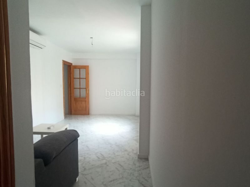 Foto 907a644a-29fe-4f6d-8067-f5a4a3ea5868. Piso en arzobispo guerrero 19 piso reformado · entrada inmediata · sin comision inmobiliaria · sin obras · piso reformado · sin sorpresas en Granada
