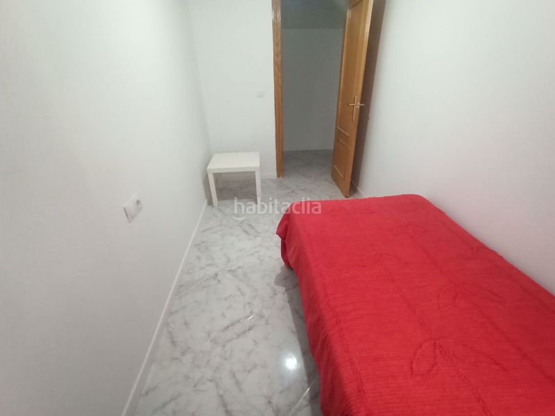 Foto 9ec810ef-3ffd-4c87-9c59-1d28db0bdfc8. Piso en arzobispo guerrero 19 piso reformado · entrada inmediata · sin comision inmobiliaria · sin obras · piso reformado · sin sorpresas en Granada