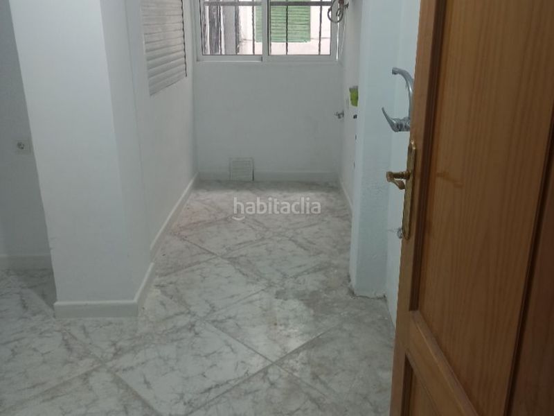 Foto dd1f35df-96fc-4357-b374-902a10652614. Piso en arzobispo guerrero 19 piso reformado · entrada inmediata · sin comision inmobiliaria · sin obras · piso reformado · sin sorpresas en Granada