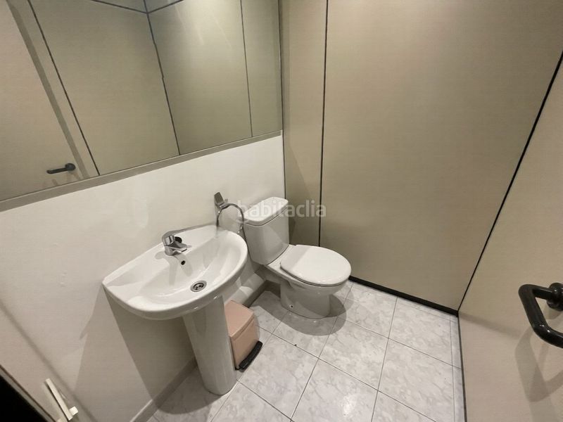 Foto 25c0f7ed-82dc-40ae-a09c-641d37641940. Oficina en avenida de la torre blanca 8 oficina en avenida torre blanca 8 - 98 m² - 199.500 € en Sant Cugat del Vallès