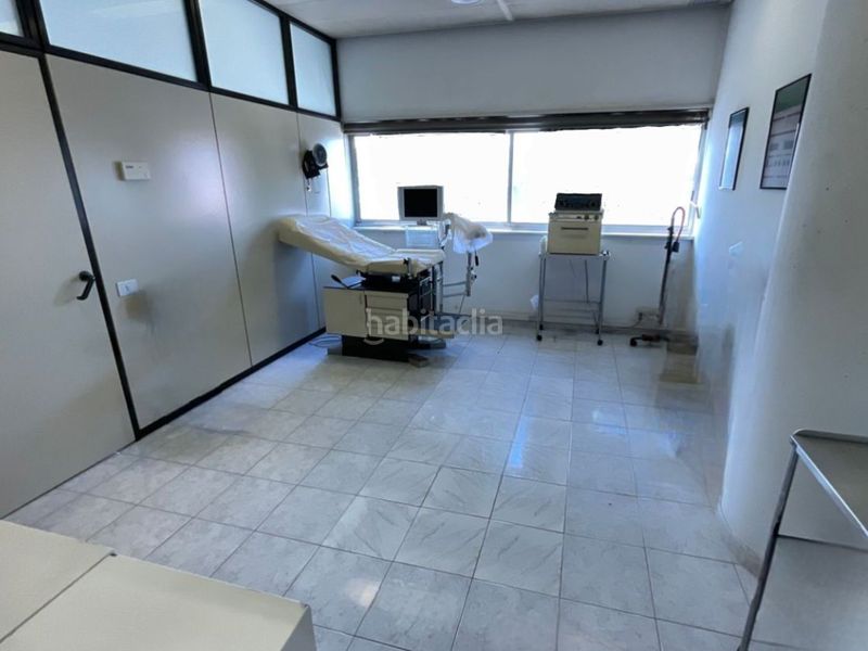 Foto fb8fb1d3-a439-4e0b-a8c8-25b0836c4515. Oficina en avenida de la torre blanca 8 oficina en avenida torre blanca 8 - 98 m² - 199.500 € en Sant Cugat del Vallès