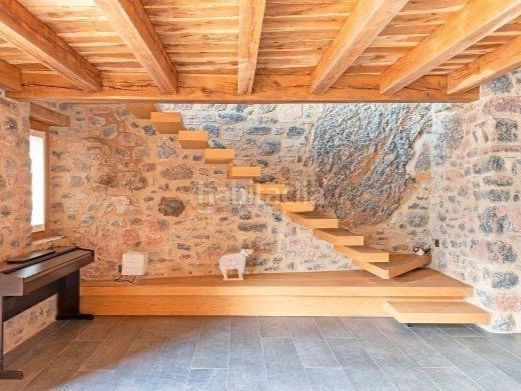 Foto 4b5282cb-5e0c-4315-9ebc-07d3c6894dd5. Alquiler casa en carrer migdia querforadat 8 casa o chalet de alquiler en la cerdanya en Cava
