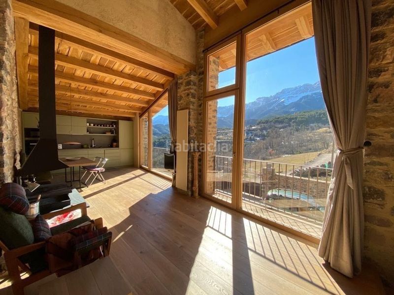 Foto c69a2121-ba0b-47fa-a140-992ef03f02c1. Alquiler casa en carrer migdia querforadat 8 casa o chalet de alquiler en la cerdanya en Cava