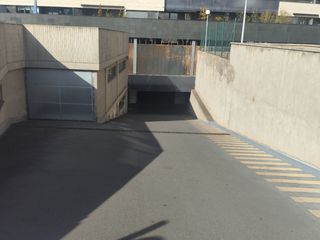 Location Parking voiture à Pere cabrera 36. Garaje cappont - carrer de pere de cabrera