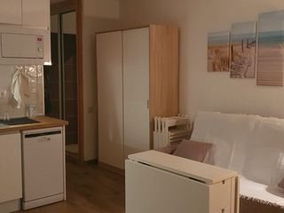 Studio à Sector l 122. Vendo precioso estudio a 7 minutos a pie de la playa con piscina