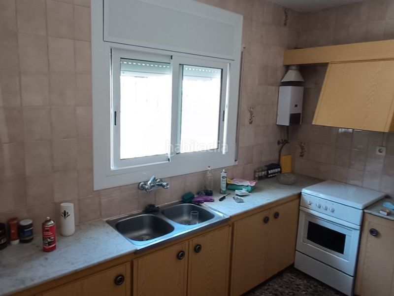 Foto eb403ef5-7b07-423c-88e3-e438ebc4458b. Casa en calle andalusia 18 magnífica villa con piscina y gran potencial en Lloret de Mar