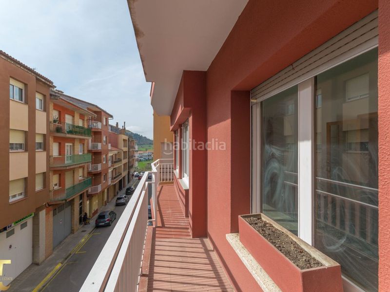 Foto a06b8ec1-4ae2-438c-bac8-55d2f9d7f3f1. Dúplex a carrer pío baroja 26 a Berga