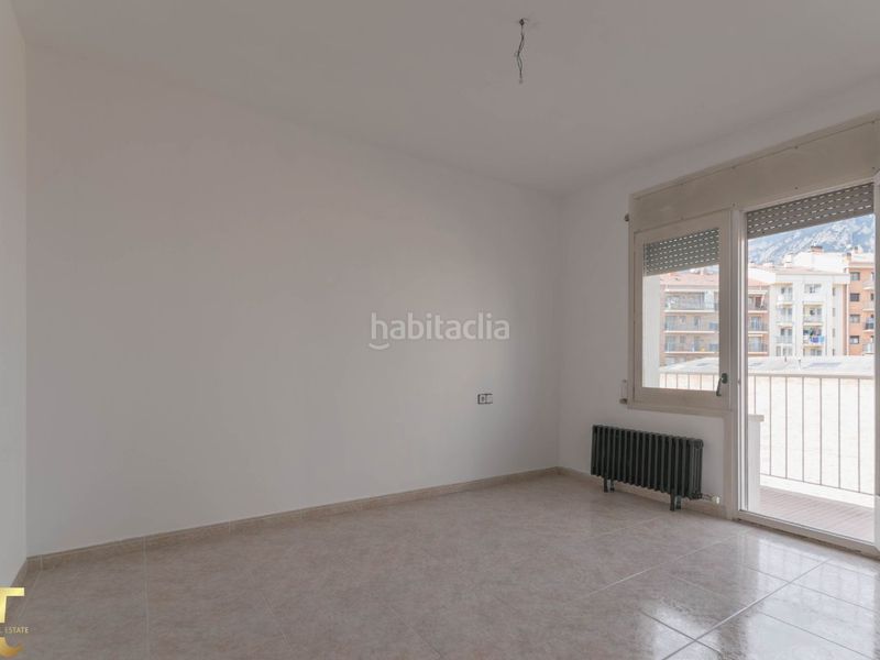 Foto bc509684-9288-44eb-b015-58fb0de6debe. Dúplex a carrer pío baroja 26 a Berga