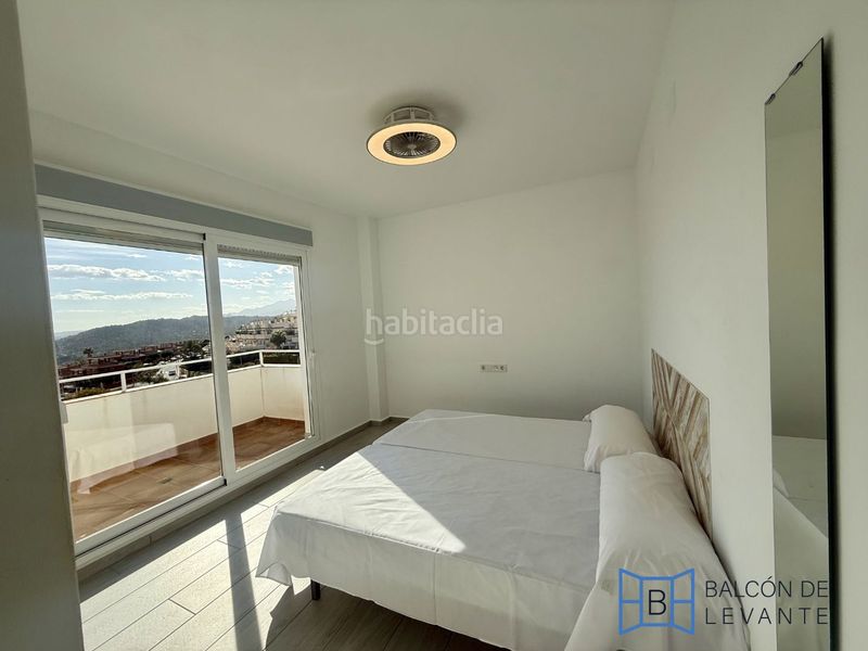 Foto ab2e27d3-2ca1-4d79-9350-0875991d4536. Chalet en avenida madrid 17 vanguardia en el balcón . el lujo de la privacidad. en Finestrat