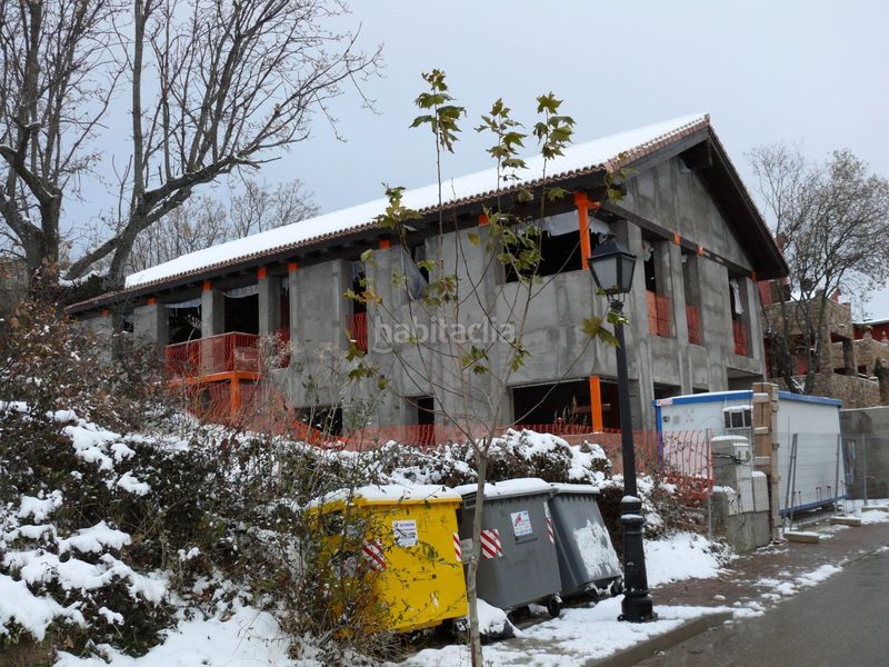 Foto 11340421-f97c-4582-8729-22bbbcfadcd8. Chalet en linar 11 chalet independiente en casco urbano pueblo en Navacerrada