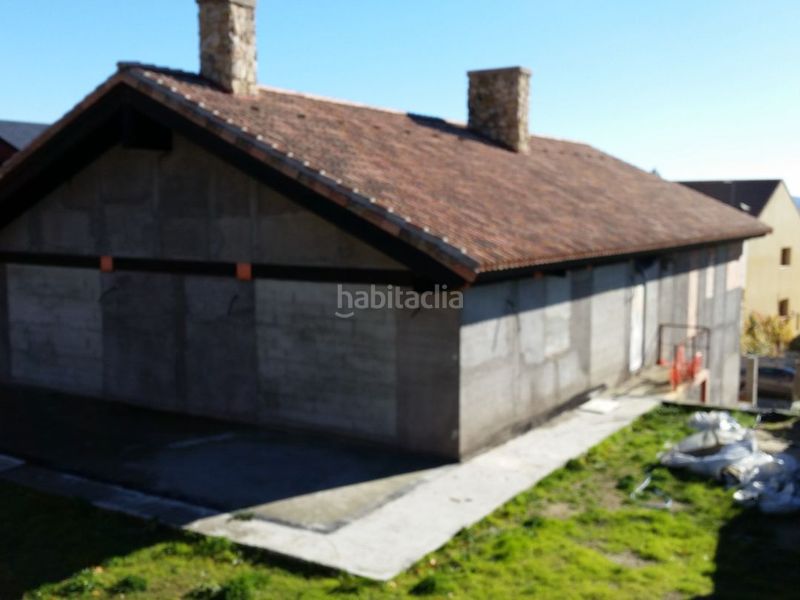 Foto 3793eede-4dcf-43cf-971a-a9a6e9779827. Chalet en linar 11 chalet independiente en casco urbano pueblo en Navacerrada