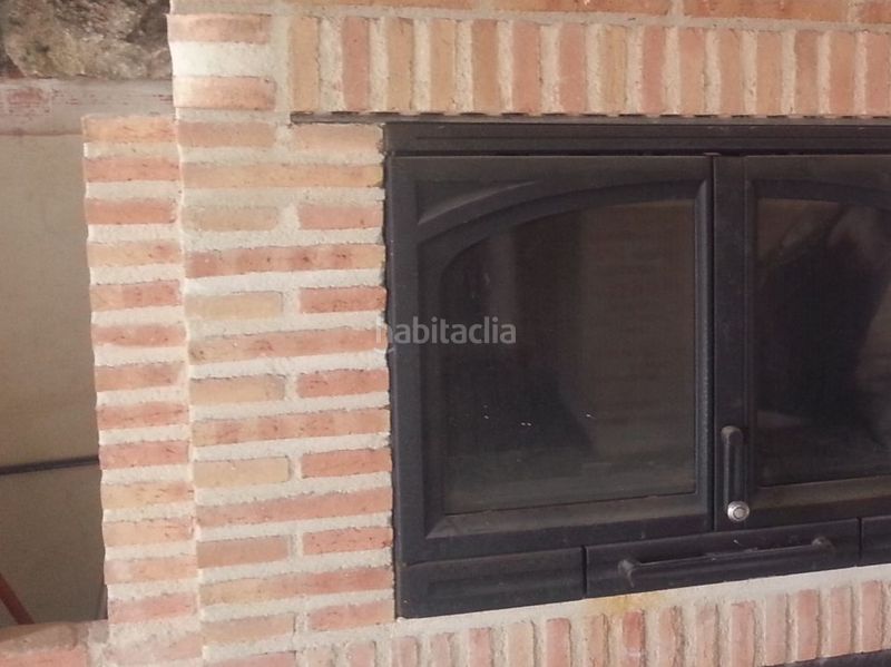 Foto dfcfafcb-d71d-4f7d-afbf-541c527e112a. Chalet en linar 11 chalet independiente en casco urbano pueblo en Navacerrada