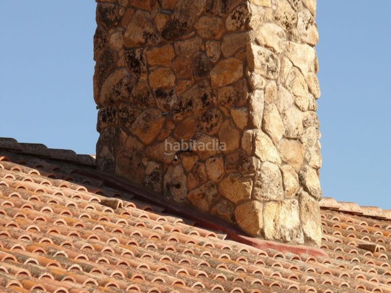 Foto f952ab76-dab7-4830-a2ef-07f4d7dbbad9. Chalet en linar 11 chalet independiente en casco urbano pueblo en Navacerrada