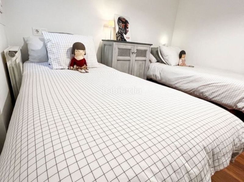 Foto 656e76a8-bf3d-4087-8b71-3744705f2530. Piso en bixkonde kalea 3 se vende piso reformado junto a la playa en Zarautz