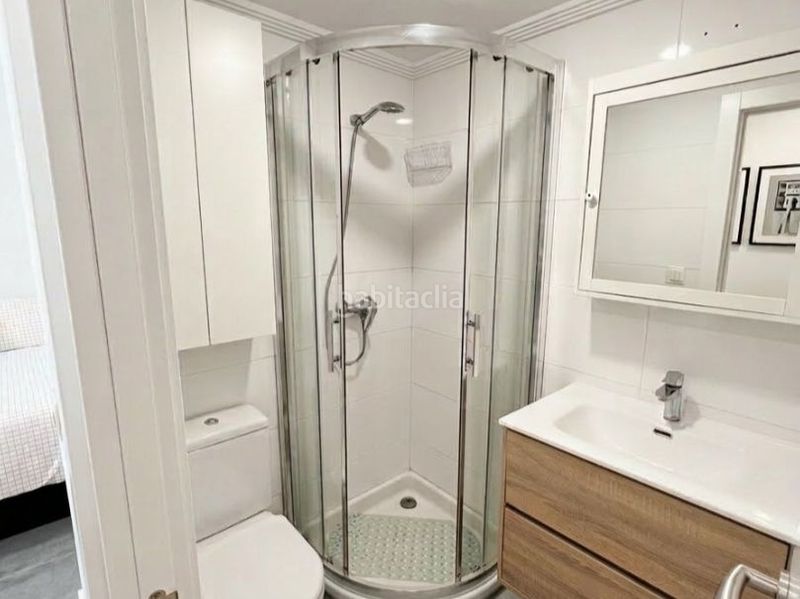 Foto dc22ecab-8379-432a-8e40-423771075fdf. Piso en bixkonde kalea 3 se vende piso reformado junto a la playa en Zarautz