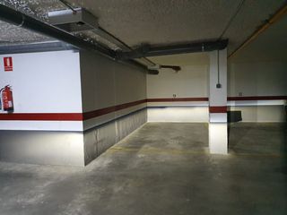 Affitto Posto auto in Calle de pere iii el gran 3. Plaza para coche mediano