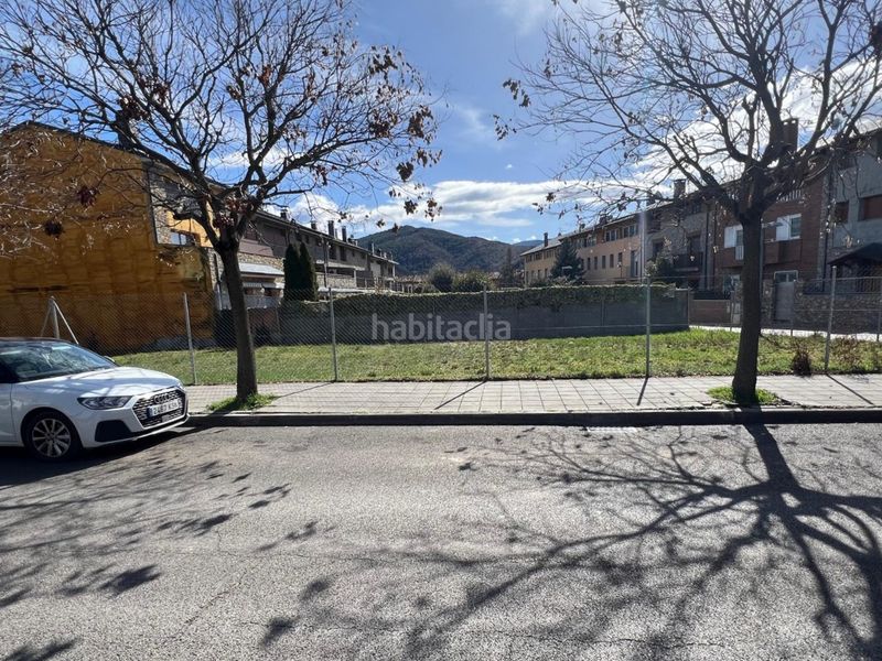 Foto dcbe6386-bd5f-4d8a-b103-139ea90c5aec. Terreny residencial a calle de setúria 25 a Seu d´Urgell (La)