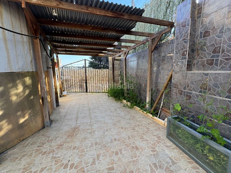 Foto 7ab66ed3-ce92-4d66-bb18-f3587637fcf2. Casa a carrer violeta 38 a costa Cunit - els jardins - els rosers Cunit