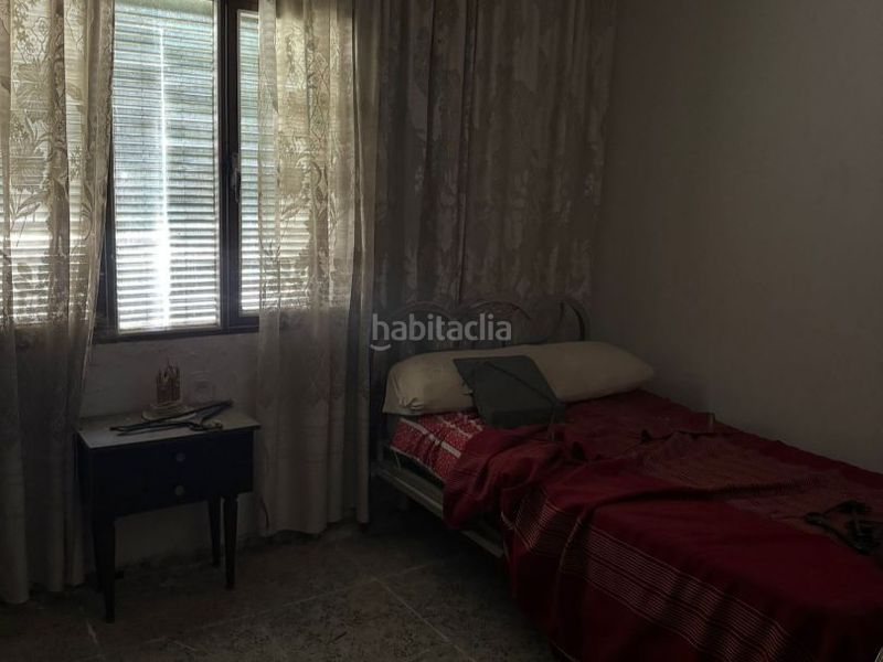 Foto b49f1e5b-3e2b-4d61-9d59-4b52e3ca23ce. Casa a calle honda 4 a Magán