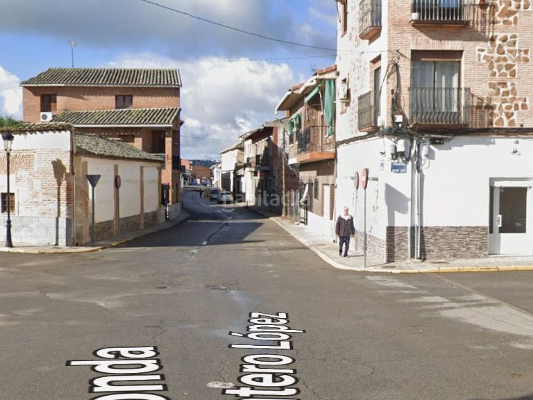 Foto f1ddb7a2-9631-4763-9f3c-96770a266999. Casa a calle honda 4 a Magán