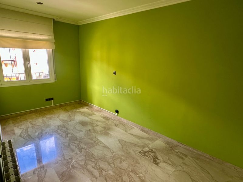 Foto 016d3474-450f-4da9-80d4-671b0bc033f0. Casa adossada a carrer plana 23 a Campdevànol