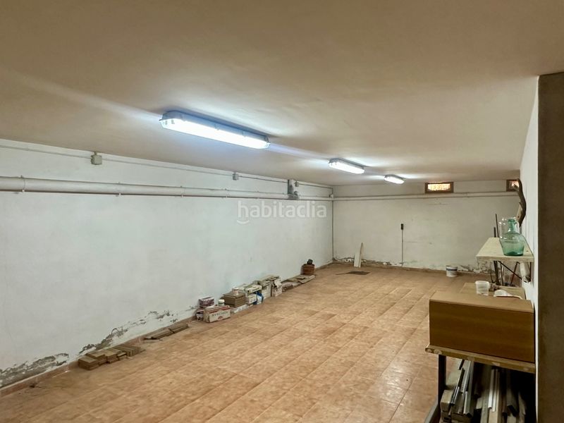 Foto cb7fbbe6-b3e3-40a1-85de-59b5e00e5e0d. Casa adossada a carrer plana 23 a Campdevànol