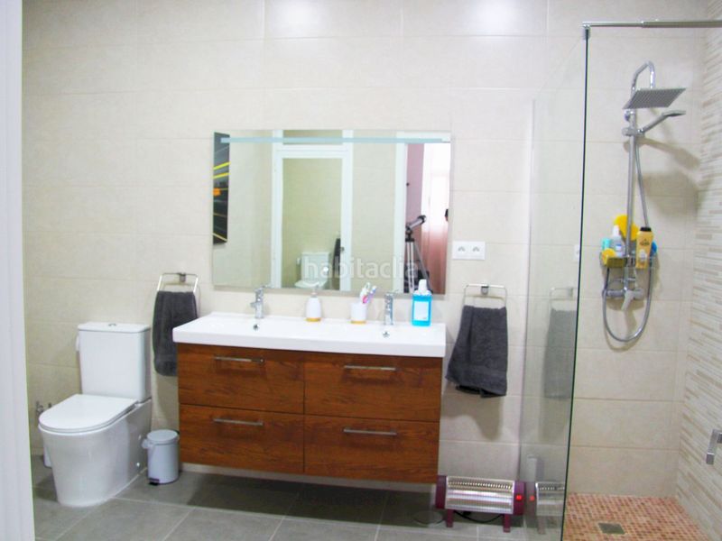 Foto 0d3e93a1-2119-4ba7-b797-78a5369e79d9. Casa a calle real 23d a Cortes de la Frontera