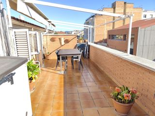 Duplex in Covadonga 525. Dúplex con terraza, 4 habitaciones. trastero y 2 plazas de parki