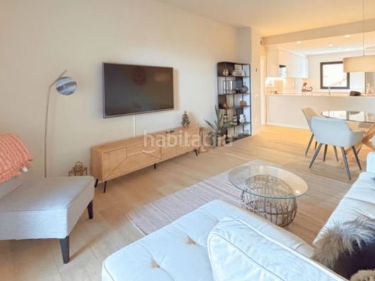 Foto 5c0bbc38-f1b5-455f-bfe2-b711c597ce2f. Apartamento en carrer terra roja 2 apartamento nuevo vista mar playa de pals en Begur