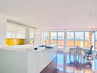 Miete Dachwohnung in Muntaner 196. Ático con terraza en muntaner / diagonal