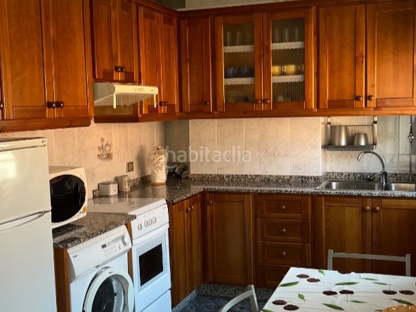 Foto a3e2dff6-88c2-40eb-bf12-7e5911878a48. Etagenwohnung in rúa anovello 30 in Becerreá