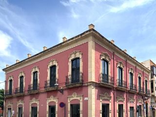 Miete Büro in Calle de la reina 11. Despacho privado premium para 4 puestos, gastos incluidos, salas
