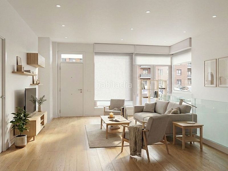 Foto 9779d79e-0f8b-4b7e-af06-06907b272141. Dúplex a josé de cadalso 90 a Las Águilas Madrid